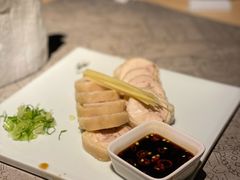 -穹六人间 people 6(岳阳路店)