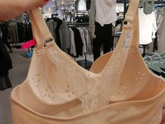 -三福时尚(三峡广场华夏银座店)