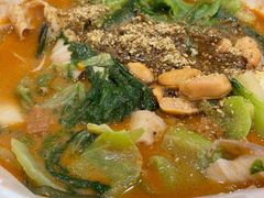 老酱麻辣烫-二钢串叔麻辣烫(华龙大厦店)