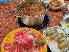 -四囍码头海鲜烧烤自助火锅(外滩南京东路悦荟广场店)
