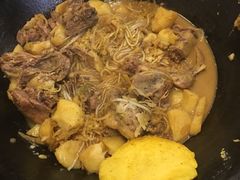 -东北农家院·铁锅炖(莘庄店)