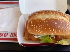 新奥尔良烤鸡腿堡-肯德基(平遥古城店)
