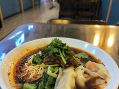 抄手牛肉面-重庆老字号·吴抄手·高豆花(T3航站楼店)