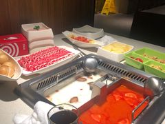 -海底捞火锅鲜切牛肉主题店(长寿路店)