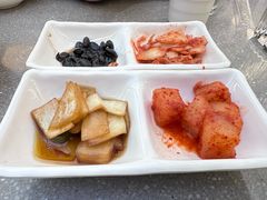 -豚妈妈汤饭·部队锅(南京东路店)
