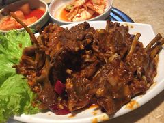 英子狗肉馆-英子补身汤(海兰路店)