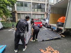 -安东易迷你自助仓储寄存仓库(顾戴路店)