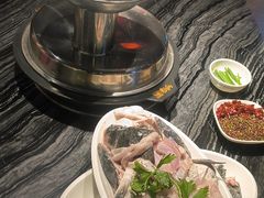-老船舫·现做活鲜鱼馆(东郊记忆店)