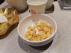 小零食-海底捞火锅(大融城店)