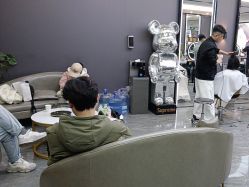 -藤野造型烫染·漂发