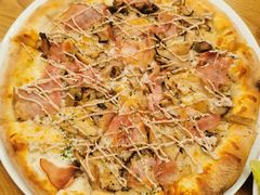 -城市大道红炉披萨烘焙坊