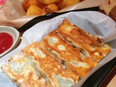 铁板鸡汁锅贴-遇见小面(东方宝泰店)
