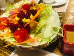 田园沙律-胡桃里音乐酒馆(环亚凯瑟琳广场店)