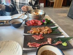 -红沃鳗鱼黑牛烤肉店(不老街店)