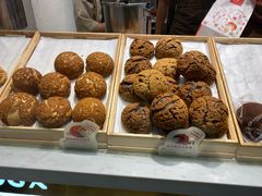 -西树泡芙(湖滨银泰in77B区店)