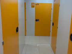 -安东易迷你自助仓储寄存仓库(杨浦店)