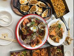 -老东镇啤酒屋海鲜加工·蒸汽海鲜·海鲜烧烤(台东店)