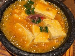 -云海肴·汽锅鸡·云南菜(天山百盛优客店)