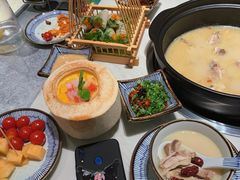 -四季缤纷椰子鸡(雨花亭凯德广场店)