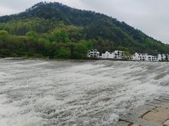-渔梁坝