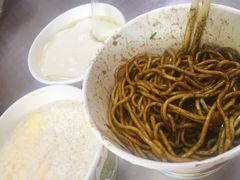 热干面-严氏严大姐特色小吃(利济北路店)