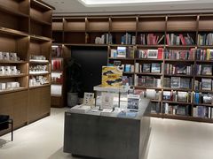 -茑屋书店(天目里店)