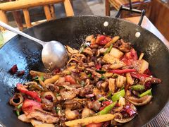 -富正毅三下锅(体育馆店)