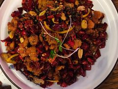 辣子鸡-爱啤精酿·民谣酒馆(滨江店)