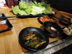 -肉甲韩国木炭烤肉(新壹街1店)