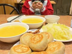 -清真吴记门钉肉饼·喜多利