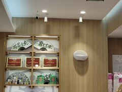 -霸王茶姬(大学城熙街店)