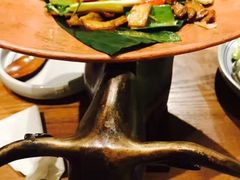 -云海肴·汽锅鸡·云南菜(天山百盛优客店)