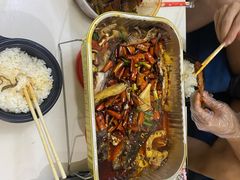 -鸣记脆皮烤鱼·海鲜烤鱼(三八广场店)