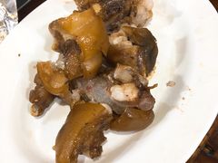 卤猪蹄-老黄记手撕烤兔(玉林街店)