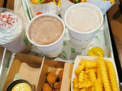 芝士牛肉蘑菇堡-Shake Shack(西单大悦城店)