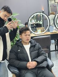 -藤野造型烫染·漂发