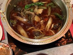 -一绪に寿喜烧(荟聚店)