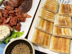 -乔家小院•本地小海鲜•非遗驴肉(万年泉路店)