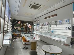 -精视达眼镜•专业儿童配镜中心(学府大道店)