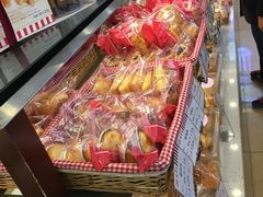 -红宝石·鲜奶小方·海派西点房(浦三店)