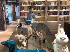 -光海书局(南京东路第一百货店)