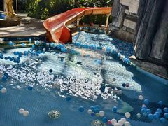 -中家鑫园温泉酒店鑫悦汤泉