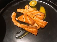 香煎三文鱼-半岛翡丽海鲜自助餐厅(观风亭店)