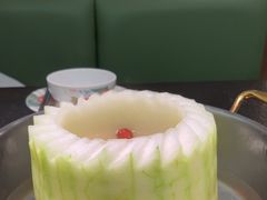 -得意咚瓜·顺德鱼生·冬瓜火锅(深圳首店)