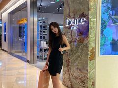 -Acne Studios(芮欧百货店)