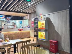 -肯德基(湾畔店)