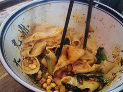 -陈仓老街美食天地