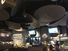 -百美汇影城(LUXE嘉里中心店)