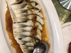 -万龙洲海鲜(大兴绿地缤纷城店)