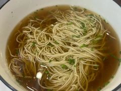 -百年老字号·观振兴蟹黄面·三虾面·苏式面(观前街富仁坊巷店)